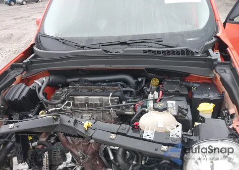 2017 Jeep Renegade Altitude Fwd from USA, damaged, VIN ZACCJABB0HPF11308